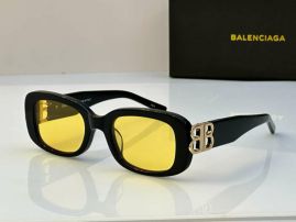 Picture of Balenciga Sunglasses _SKUfw55559964fw